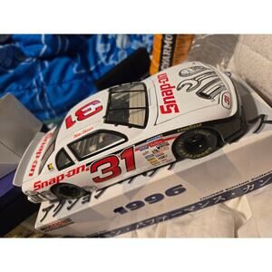 Mike Skinner #32 Snap-on 1996 Monte Carlo Suzuka Japan 1:24 Die-Cast Suzuka
